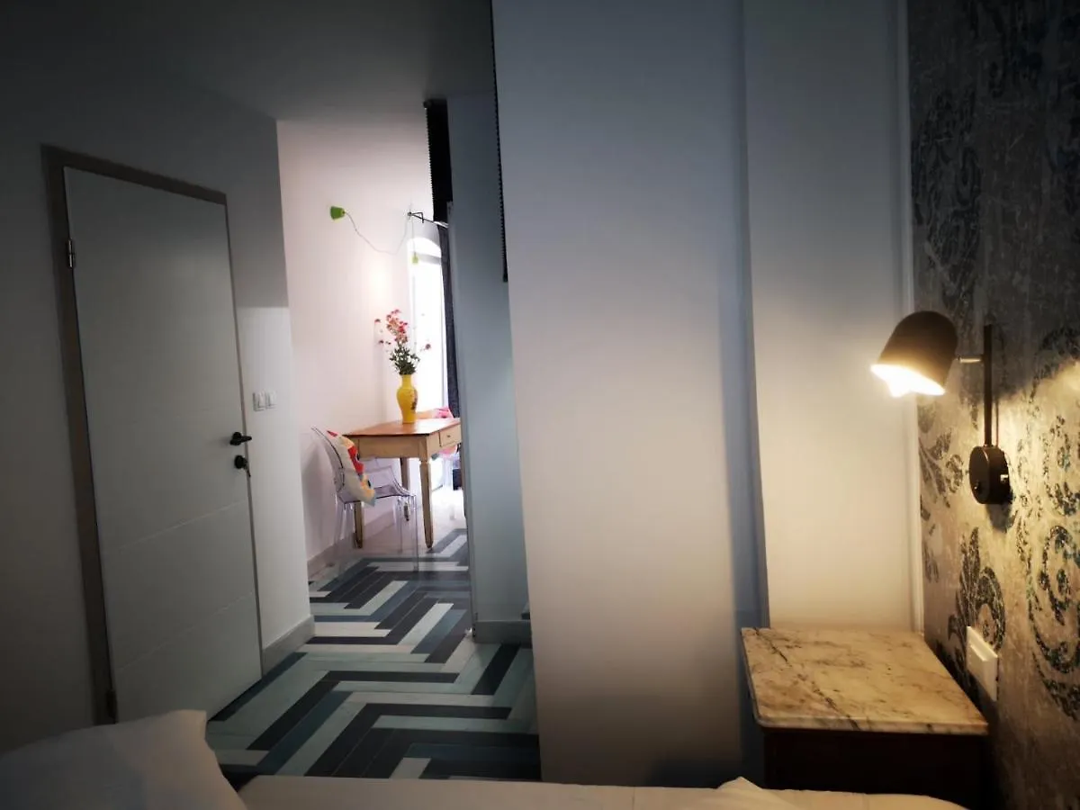 Апартаменты Cres B Studio Apartman