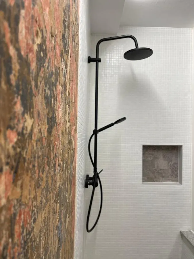 Cres B Studio Apartman 0*,